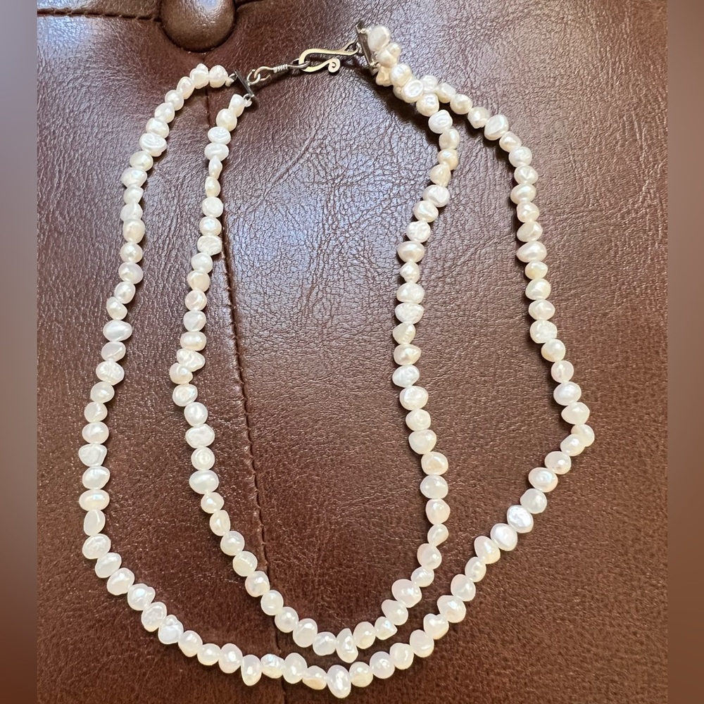 Pearl necklace